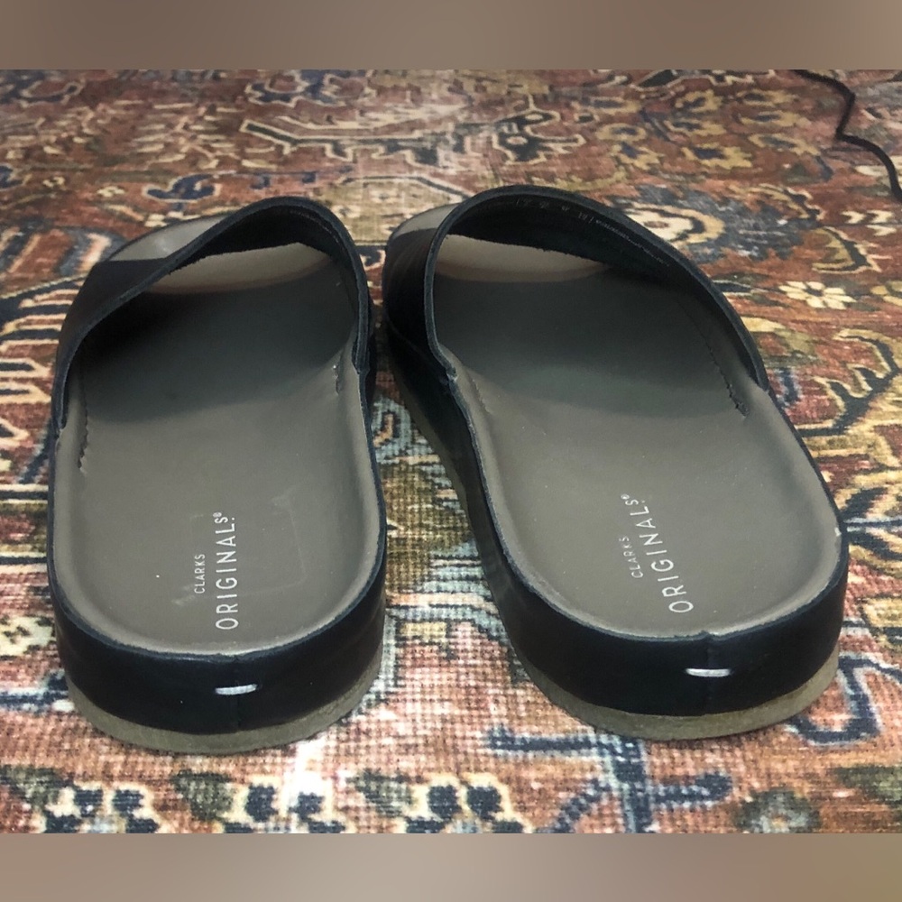 Clark’s Original Leather Slide - Picture 4 of 8